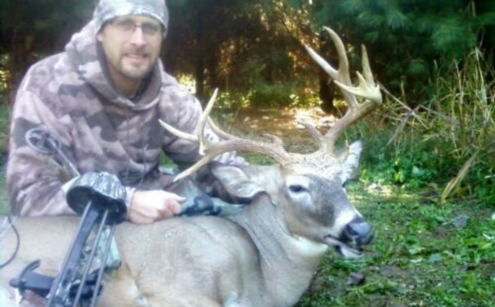 archery mature buck success