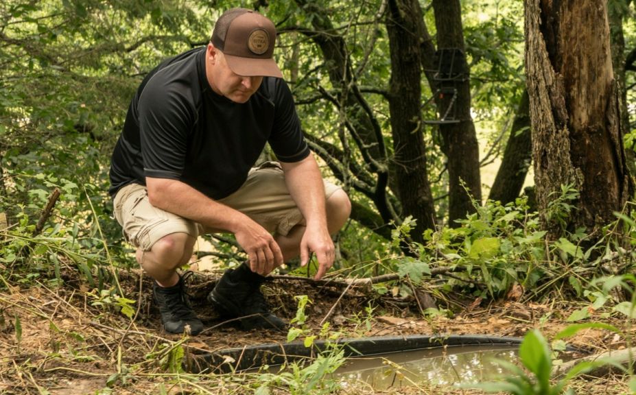 hide deer waterholes